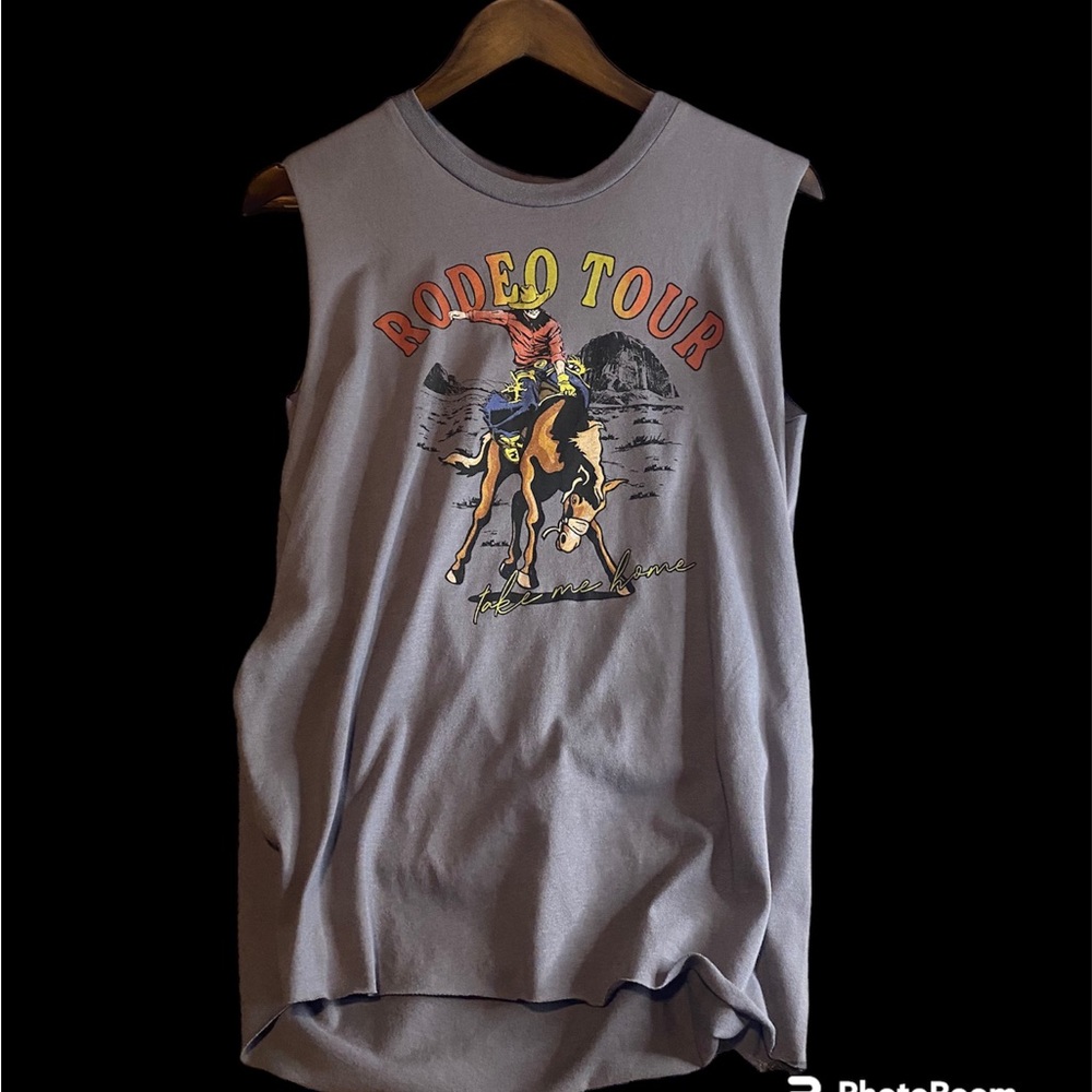 🔥🖤WESTERN SLEEVELESS T SHIRT WITH BLING 🔥🖤